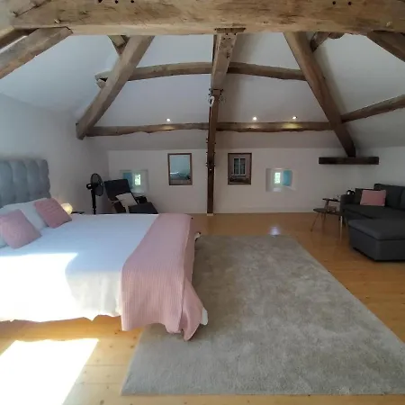 Couette-café Lafitole Lodge