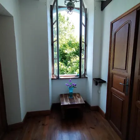 فندق مبيت وإفطار Lafitole Lodge Lafitole